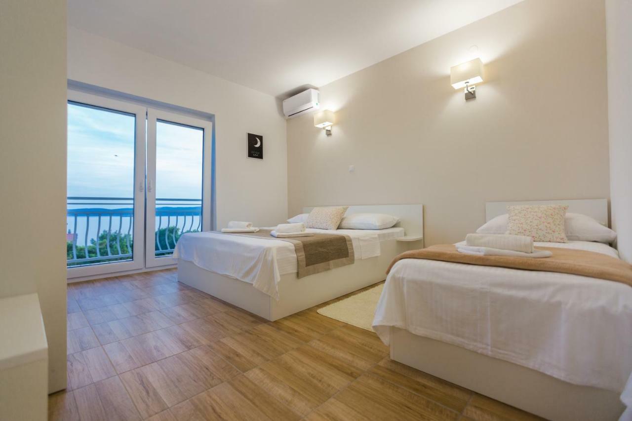 Apartmani Kristijan ซริกเวนิซา ภายนอก รูปภาพ