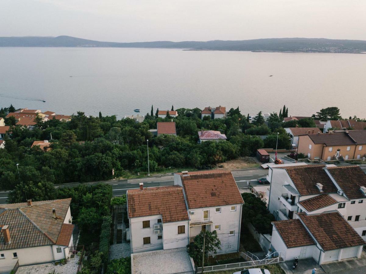 Apartmani Kristijan ซริกเวนิซา ภายนอก รูปภาพ