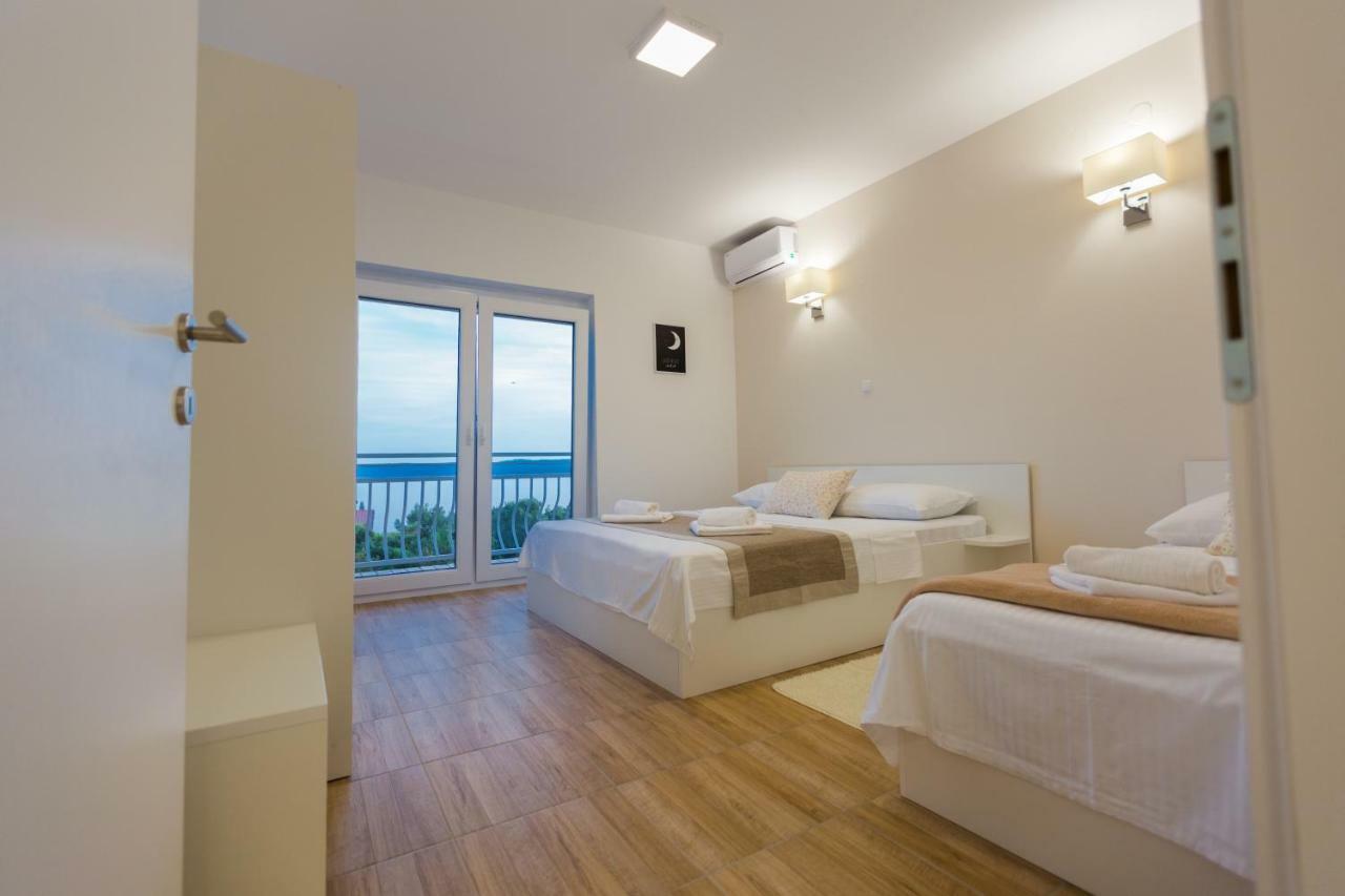 Apartmani Kristijan ซริกเวนิซา ภายนอก รูปภาพ
